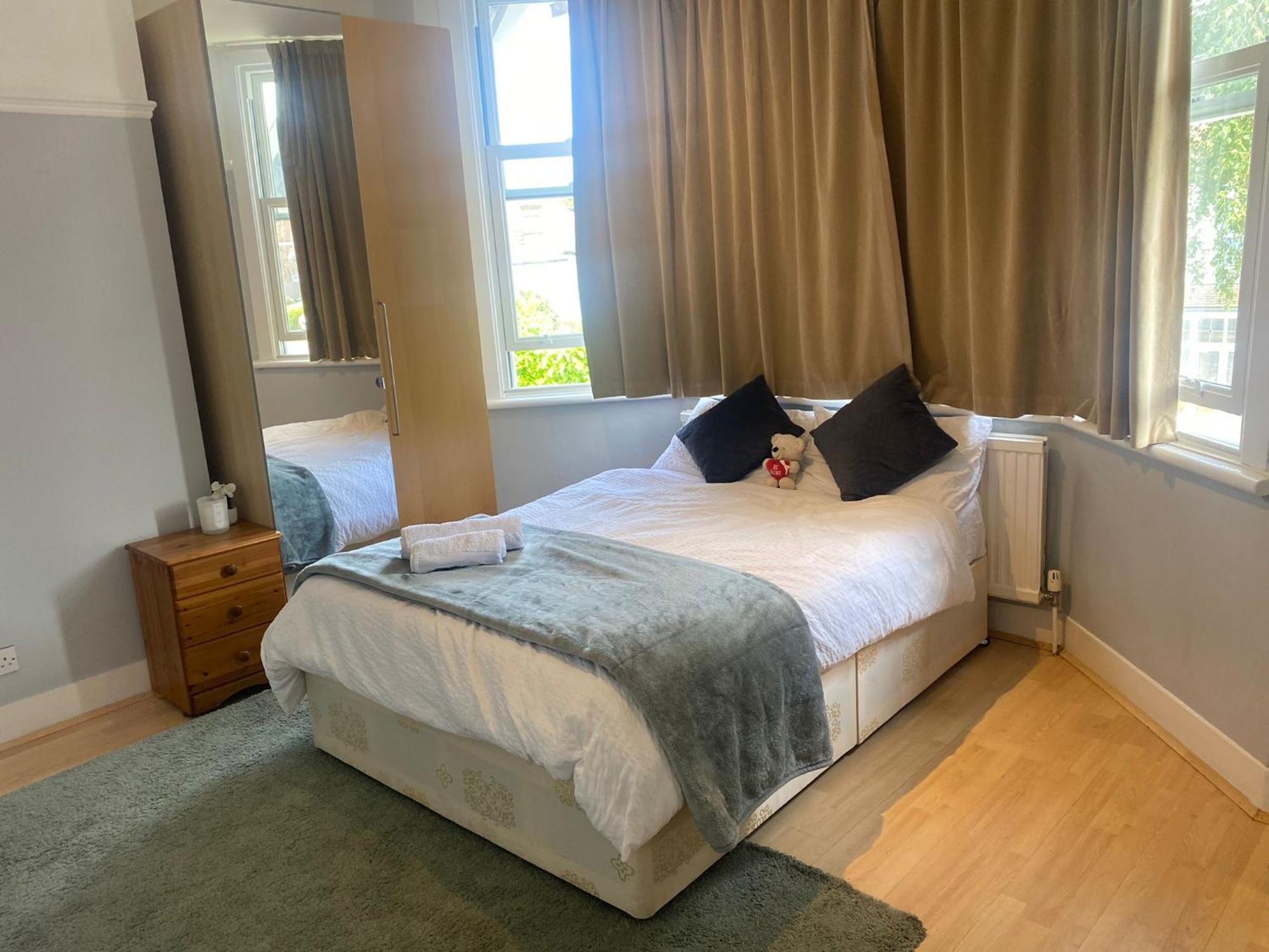 London Rental Carshalton Ngoại thất bức ảnh