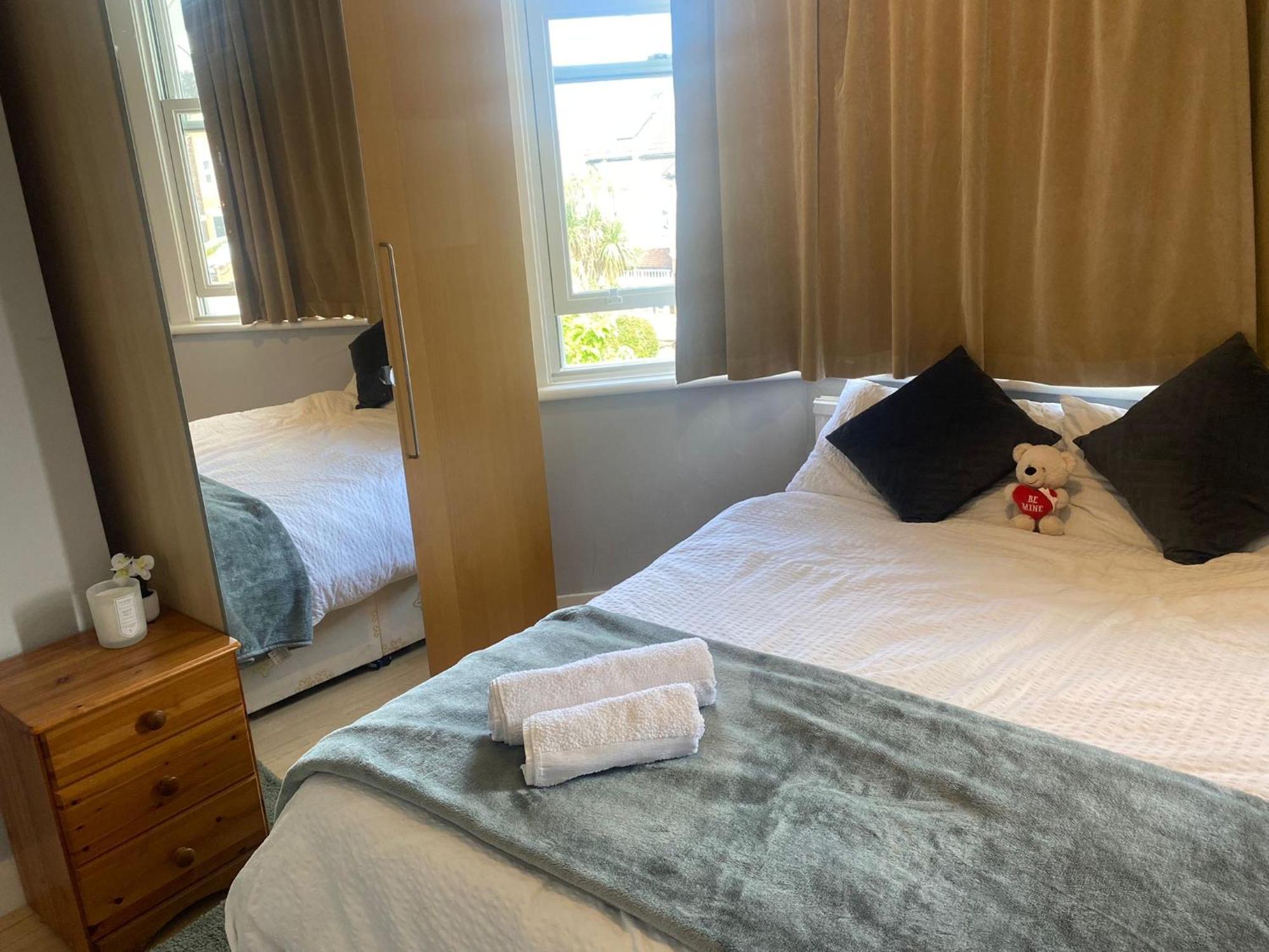 London Rental Carshalton Ngoại thất bức ảnh