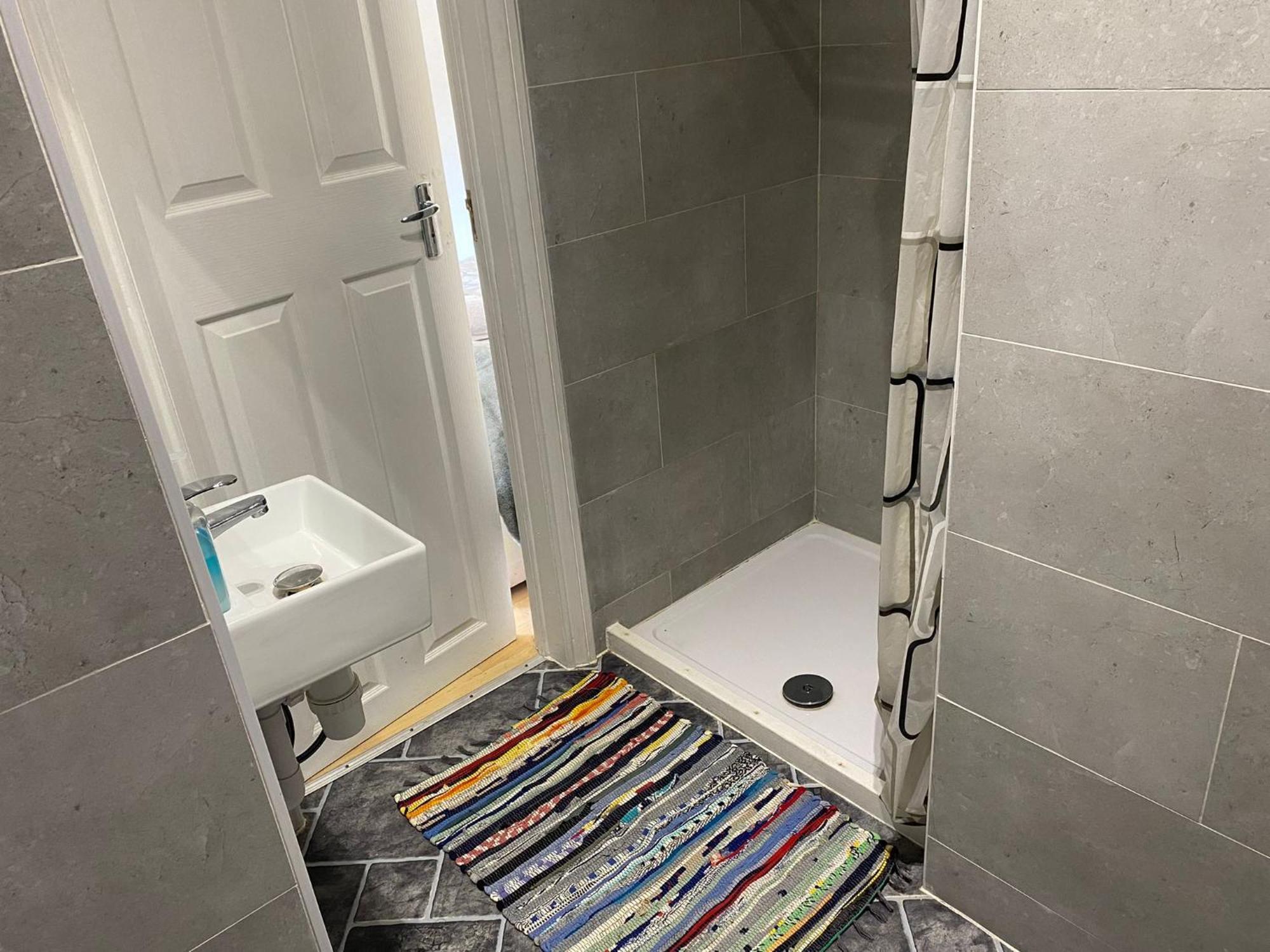 London Rental Carshalton Ngoại thất bức ảnh