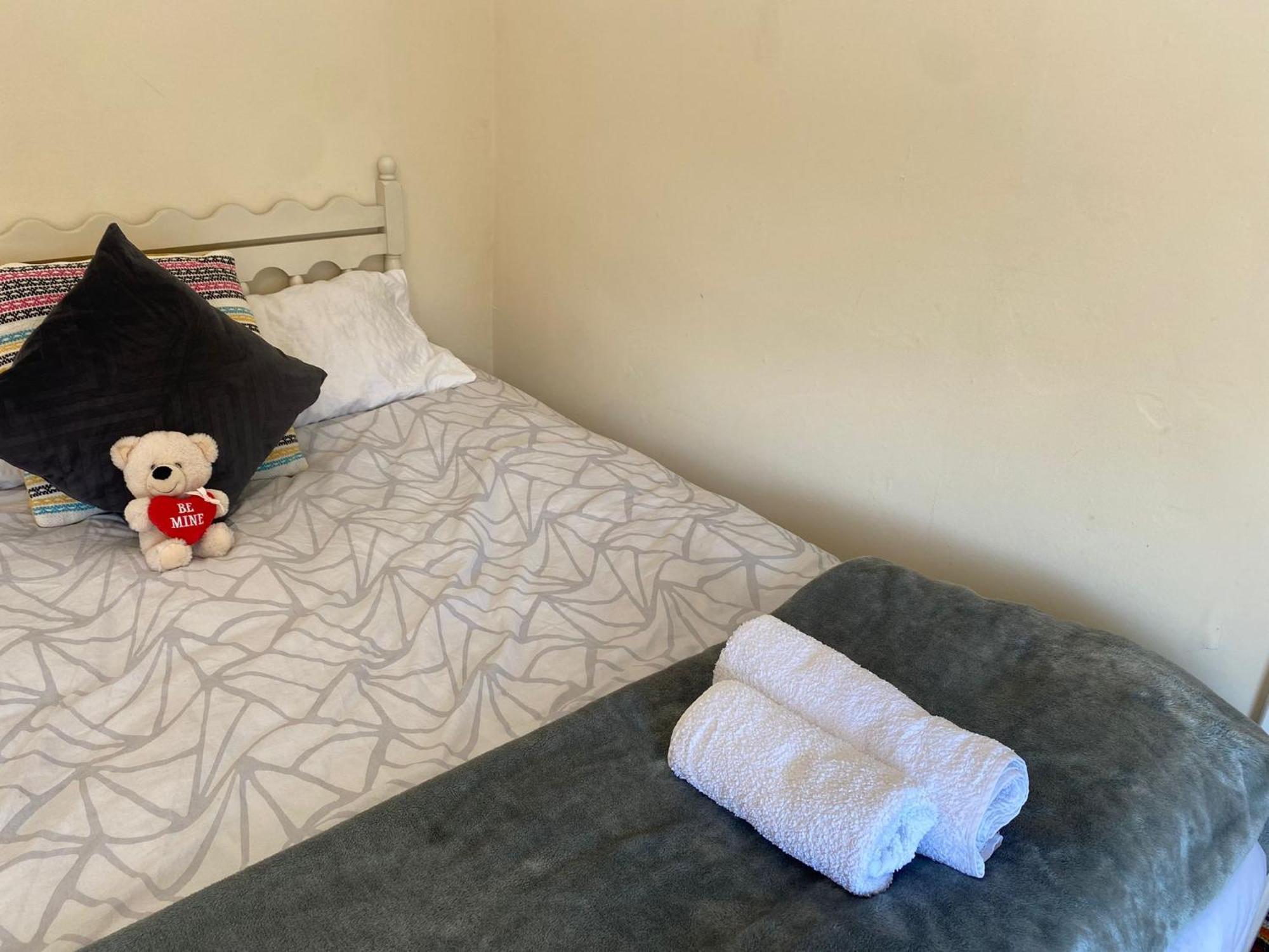 London Rental Carshalton Ngoại thất bức ảnh